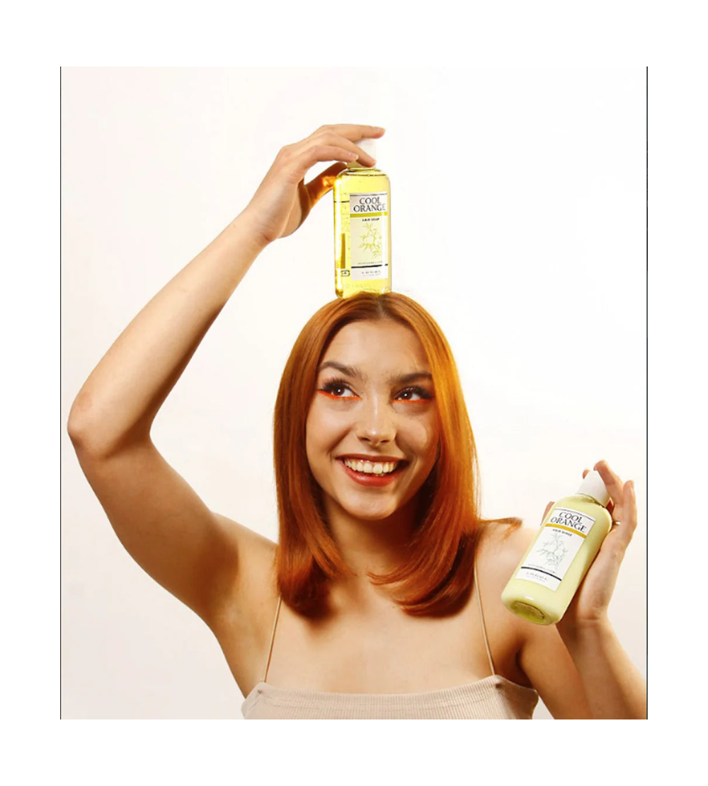 Cool Orange Shampoo – Bezsiarczynowy szampon do przetłuszczającej się skóry głowy skłonnej do łupieżu