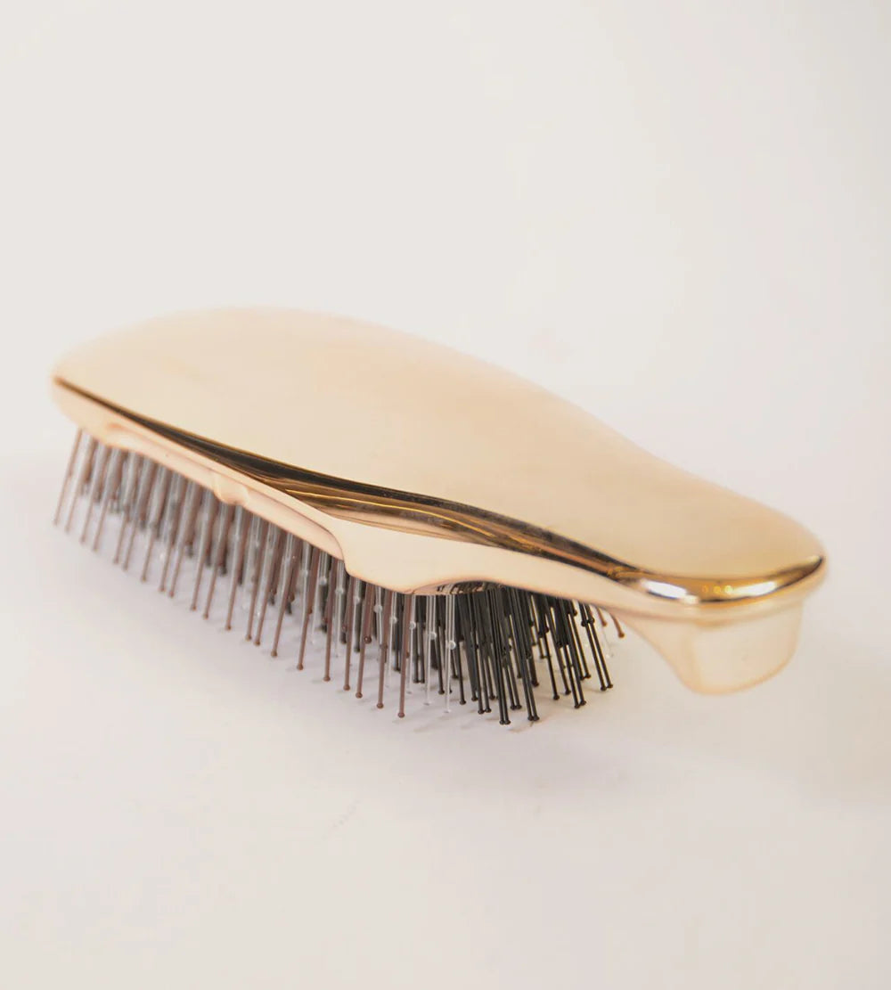 S-HEART-S Scalp Brush World Premium Short Gold - Grzebień do oczyszczania i masażu skóry głowy dla wszystkich typów włosów*